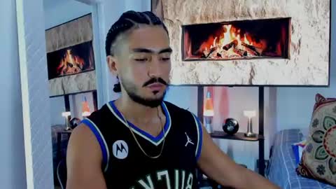 Snapshot of david_johnson372 chatting on July 4, 11:55 pm Hey im David that loves to explore and speak their fantasies. Very open talktative and nice. Feel free to chat with me online show from July 4, 11:55 pm