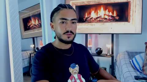 Snapshot of david_johnson372 chatting on July 5, 10:50 pm Hey im David that loves to explore and speak their fantasies. Very open talktative and nice. Feel free to chat with me online show from July 5, 10:50 pm