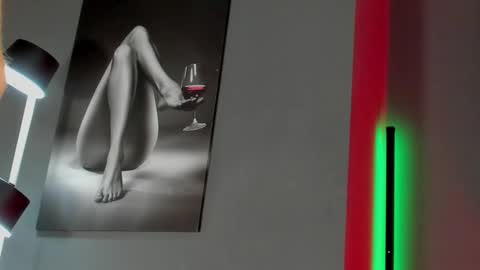 Snapshot of david_jons7 chatting on October 28, 11:29 pm David Jons online show from October 28, 11:29 pm