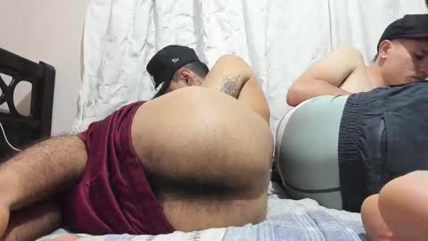 Snapshot of david_latin666_ chatting on March 10, 2:38 am David online show from March 10, 2:38 am