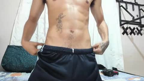 Snapshot of david_latin666_ chatting on March 12, 8:59 pm David online show from March 12, 8:59 pm