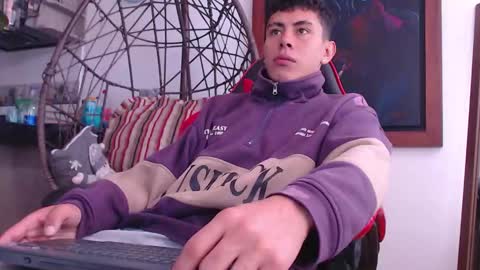 Snapshot of david_savage_ chatting on January 9, 3:26 pm david online show from January 9, 3:26 pm