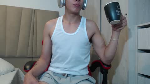 Snapshot of david_savage_ chatting on January 19, 2:26 am david online show from January 19, 2:26 am