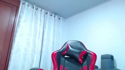 Snapshot of david_savage_ chatting on March 19, 10:36 pm david online show from March 19, 10:36 pm