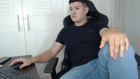 david smit online show from January 14, 7:00 pm