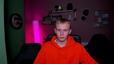 David online show from November 25, 8:31 pm