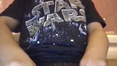 Snapshot of davidbigdick24 chatting on May 20, 10:27 pm David online show from May 20, 10:27 pm