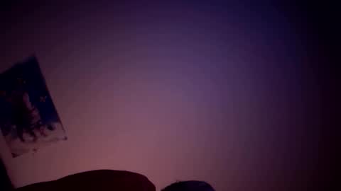 Snapshot of davidcav240 chatting on November 22, 10:03 am davidcav240 online show from November 22, 10:03 am