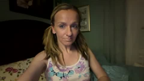 Gracelynn online show from March 19, 7:34 am