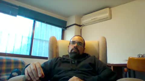 Snapshot of davidmax245 chatting on January 17, 4:26 pm davidmax245 online show from January 17, 4:26 pm