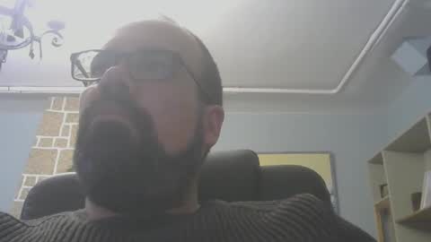 Snapshot of davidmax245 chatting on January 15, 11:59 am davidmax245 online show from January 15, 11:59 am