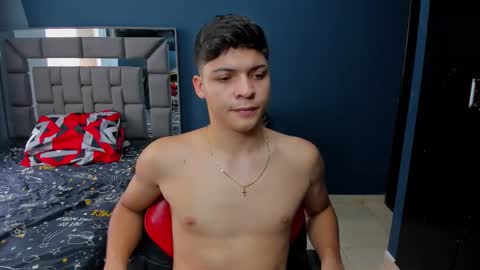 Snapshot of davidro030 chatting on October 1, 5:41 pm davidro030 online show from October 1, 5:41 pm