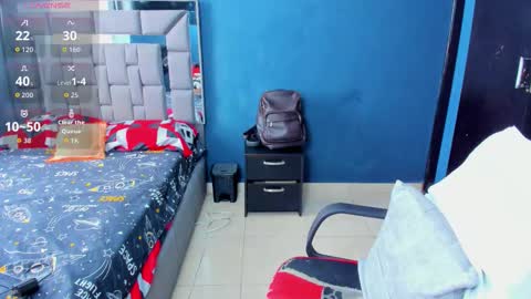 Snapshot of davidro030 chatting on November 8, 7:23 pm davidro030 online show from November 8, 7:23 pm