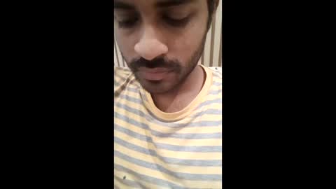 Snapshot of davidvishu975 chatting on April 9, 7:03 am Dude97 online show from April 9, 7:03 am