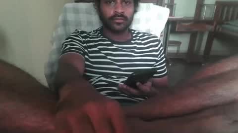 Snapshot of davidvishu975 chatting on May 6, 5:46 am Dude97 online show from May 6, 5:46 am