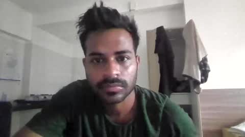 Snapshot of davidvishu975 chatting on May 22, 5:03 am Dude97 online show from May 22, 5:03 am