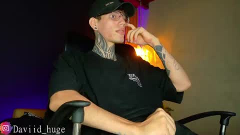 daviid_huge online show from June 12, 8:02 am