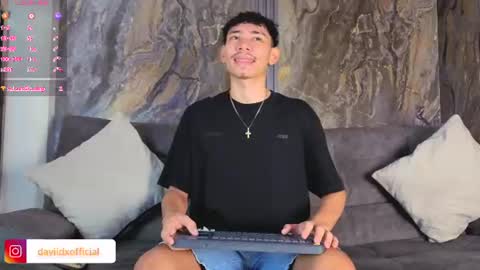 Snapshot of daviid_laid_ chatting on August 3, 2:11 pm David online show from August 3, 2:11 pm