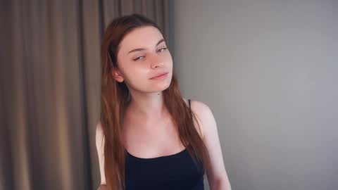 Louise online show from April 25, 10:51 pm