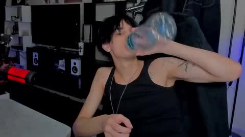 davis online show from March 6, 3:25 am