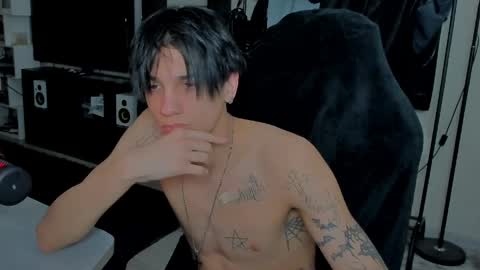 davis online show from May 1, 1:59 pm