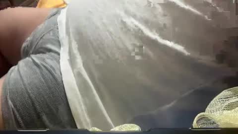 Snapshot of davzsoher chatting on January 19, 11:21 pm davzsoher online show from January 19, 11:21 pm