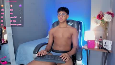 dawn_16 online show from November 12, 9:03 pm