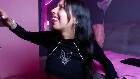 day_demoni online show from April 25, 2:58 pm