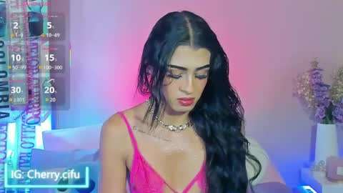 Dayana Hill online show from May 25, 9:10 pm