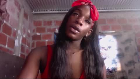 dayanara22 online show from March 6, 7:10 pm