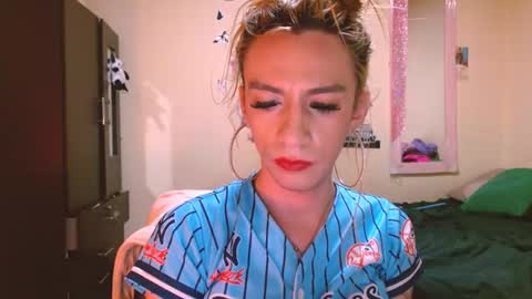 Snapshot of dayanna_01_ chatting on July 23, 9:13 pm dayanna_01_ online show from July 23, 9:13 pm