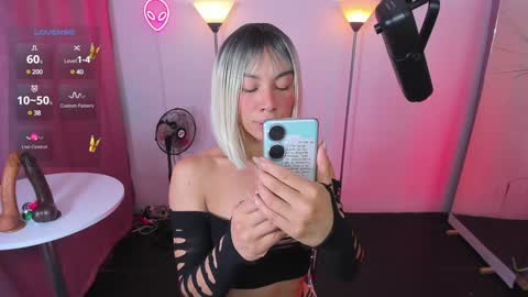 Snapshot of dayanna_tecca chatting on December 20, 9:50 pm I am Dayanna  tecca online show from December 20, 9:50 pm