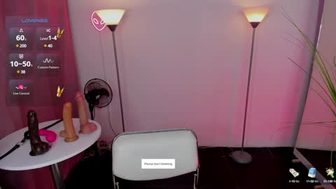 Snapshot of dayanna_tecca chatting on January 15, 9:20 pm I am Dayanna  tecca online show from January 15, 9:20 pm