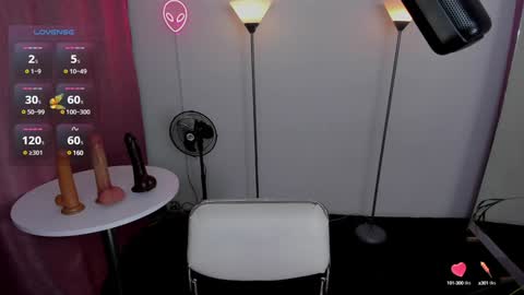 Snapshot of dayanna_tecca chatting on January 28, 9:29 pm I am Dayanna  tecca online show from January 28, 9:29 pm