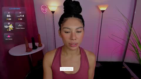 Snapshot of dayanna_tecca chatting on March 10, 10:02 pm I am Dayanna  tecca online show from March 10, 10:02 pm