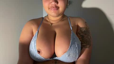 dayqueen1 online show from July 26, 10:00 am
