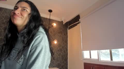 Snapshot of dayra_angels chatting on November 10, 5:12 pm DAYRA ANGELS online show from November 10, 5:12 pm