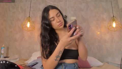 Snapshot of dayra_angels chatting on November 28, 7:38 pm DAYRA ANGELS online show from November 28, 7:38 pm
