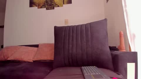 DAYRA ANGELS online show from January 11, 8:03 pm