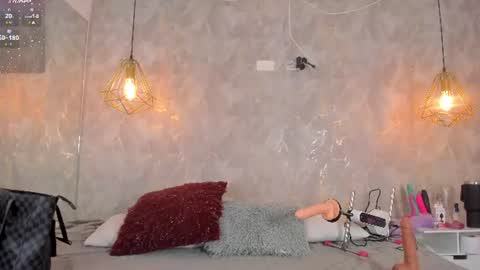 DAYRA ANGELS online show from June 17, 4:30 pm