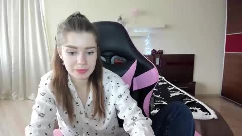 dazdrasmigdasue online show from January 13, 11:19 am