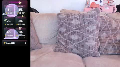 Dazeddesty  online show from November 1, 8:44 pm