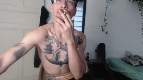 dazzayy online show from May 10, 10:48 pm