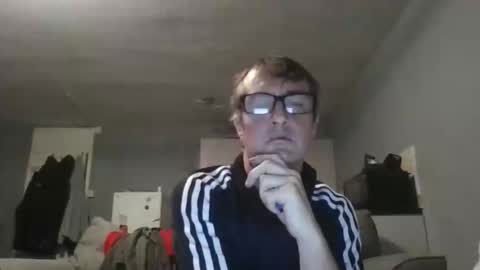 Snapshot of dazzill chatting on November 3, 9:59 pm Dazzill online show from November 3, 9:59 pm