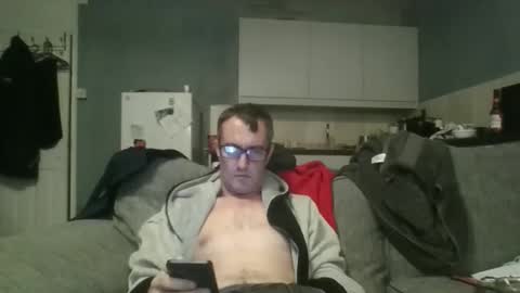 Snapshot of dazzill chatting on November 15, 6:59 pm Dazzill online show from November 15, 6:59 pm