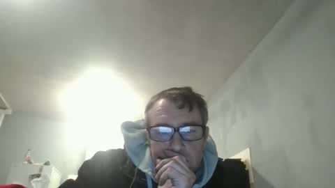 Snapshot of dazzill chatting on December 20, 7:21 pm Dazzill online show from December 20, 7:21 pm