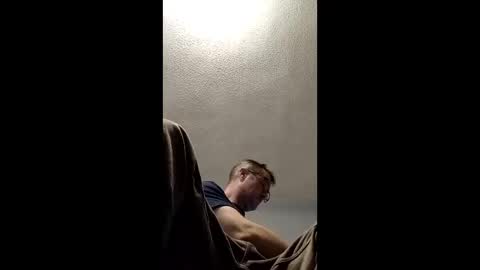 Dazzill online show from March 2, 6:59 pm