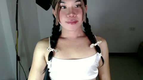 dazzzlingcarol online show from July 17, 11:06 am