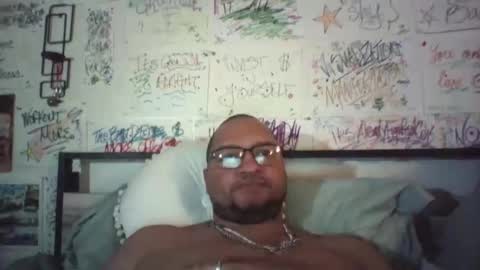 dbeamon92 online show from April 3, 9:18 am