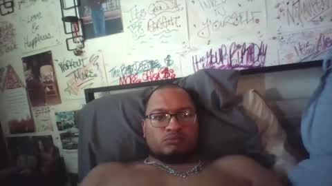 dbeamon92 online show from April 23, 1:35 pm